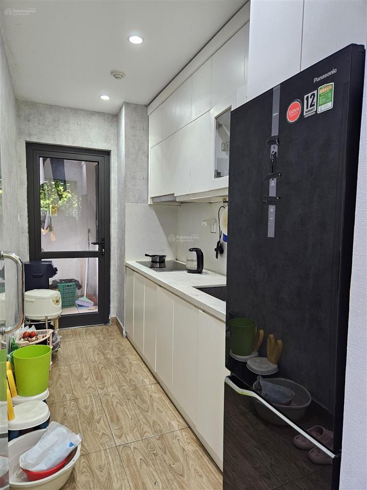 Bán gấp căn hộ 76,4m 2 ngủ 2wc tại chung cư hateco hoàng mai giá 4,8 tỷ.  0983 345 ***