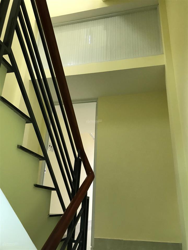 Bán nhà riêng tại hẻm 101 nguyễn văn đậu, 3,8 tỷ thương lượng, 22m2 nền, dtsd 80m2