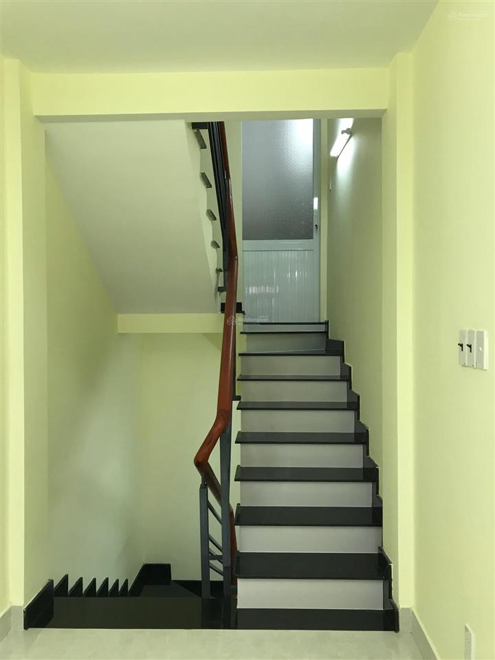 Bán nhà riêng tại nguyễn văn đậu, 3,6 tỷ thương lượng, 22 m2, 3pn, 2wc, 2 tầng, pháp lý đầy đủ