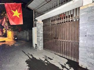 Bán đất tặng nhà 2 tầng  dt 94m2  mặt tiền 6m, 16 tỷ