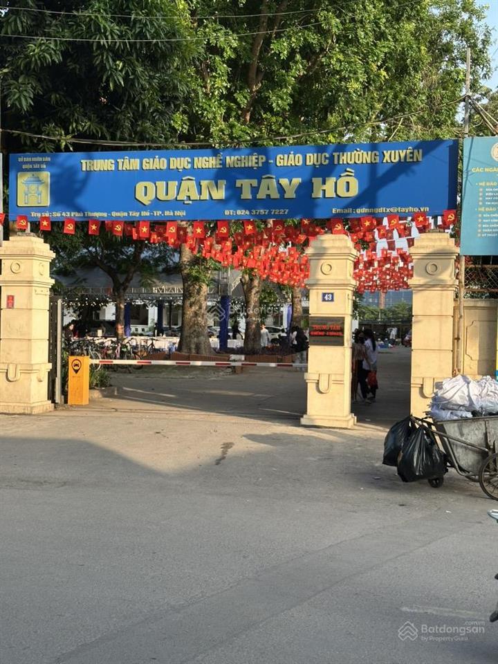Bán nhanh nhà c4  mặt tiền  hậu 4m, ngõ rộng 3,5m  ô tô vào nhà  50m ra mặt phố