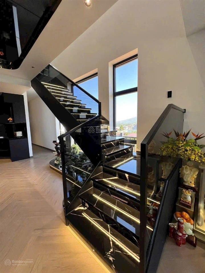 Villa mini sân vườn  góc 2 mặt tiền  154m2  phường linh đông, tp thủ đức villa sân vườn