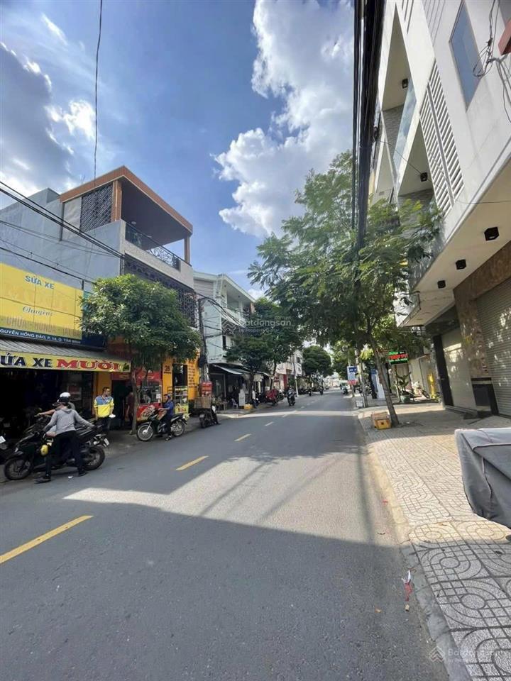 Bán căn góc 2 mặt tiền 32 nguyễn hồng đào, tân bình, dt 5x13m, giá 18.9 tỷ hoa hồng gt 1%