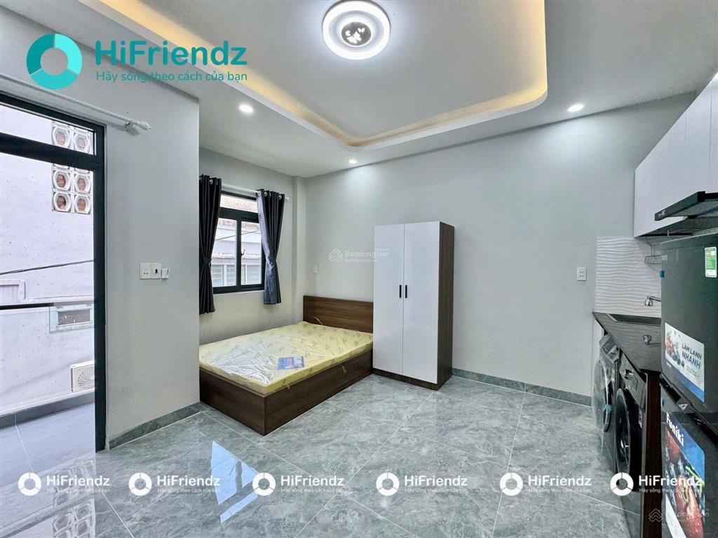 Dự án phòng mới studio ban công 35m2 xách vali vào ở đường 100 bình thới q11  có luôn máy hút mùi