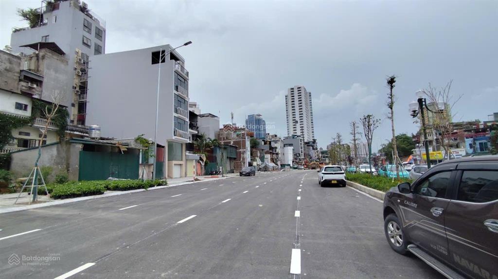 Bán nhà riêng tại đê la thành, q. ba đình, hà nội, 152 tỷ, 170m2, view đẹp, giá tốt