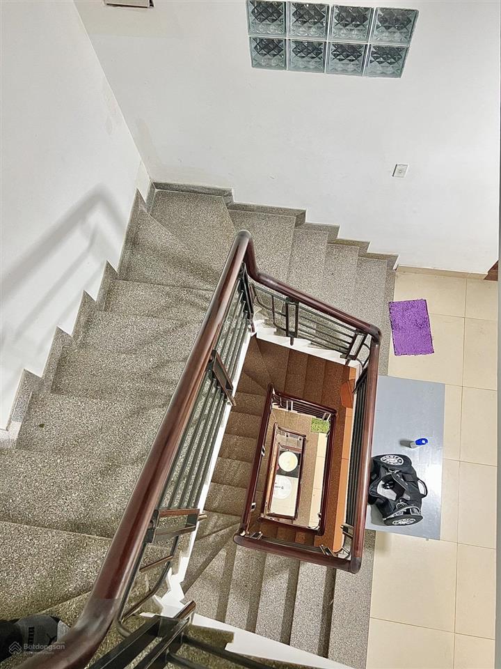Nhà hẻm 5m, tân sơn nhì, tân phú, 4 x 17m, 5 tầng, 4pn, nhà mới đẹp lung linh, giá hơn 9 tỷ.
