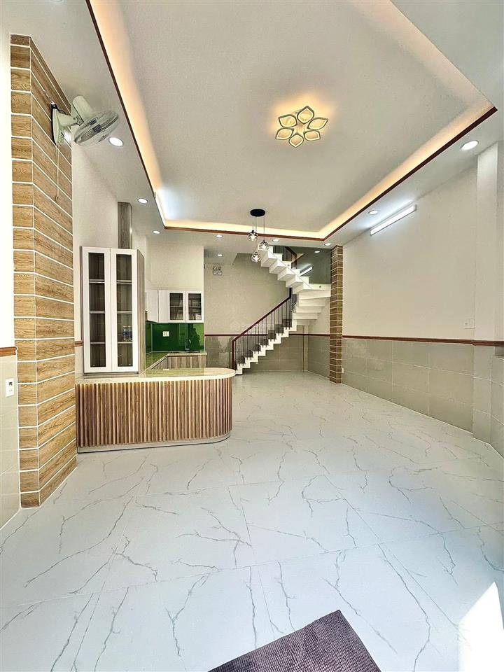Nhà mới lung linh, tân sơn nhì, tân phú, 5 x 11m, 4 tầng sân thượng, giá 7.3 tỷ.