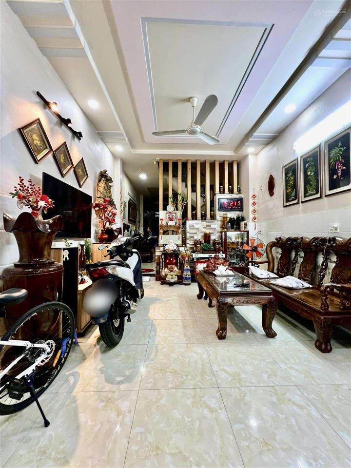 Vườn lài tân phú, nhà hẻm xe hơi, 4 x 18m(70m2), 3 pn, giá 7.2 tỷ