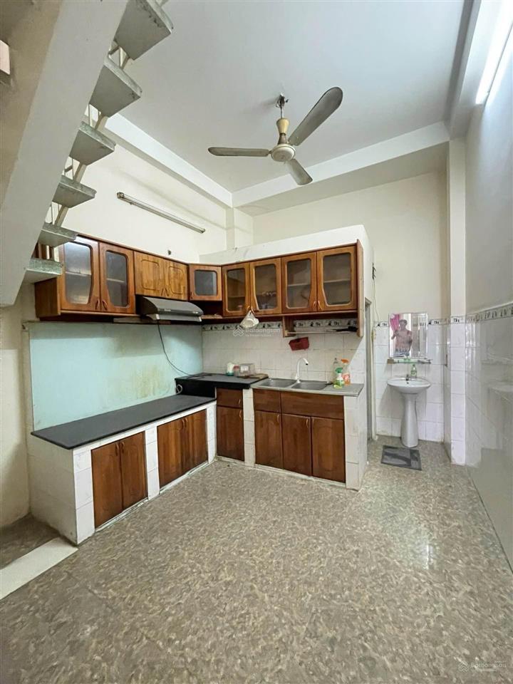 Chu văn an, phường tân thành, tân phú, đường nhựa 7m, 3.7 x 13m trệt 2 lầu, 3pn, giá 7.5 tỷ.