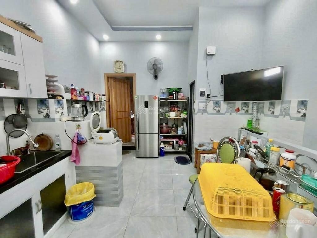 Nhà 2 tầng vườn lài tân phú, 4 x 18m, hẻm thông 7m, 4 pn giá 6 tỷ
