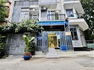 Ngay aeon bình tân, khu tên lửa, 4 tầng kiên cố đường 10m, chủ đang ngộp bank cần bán gấp.