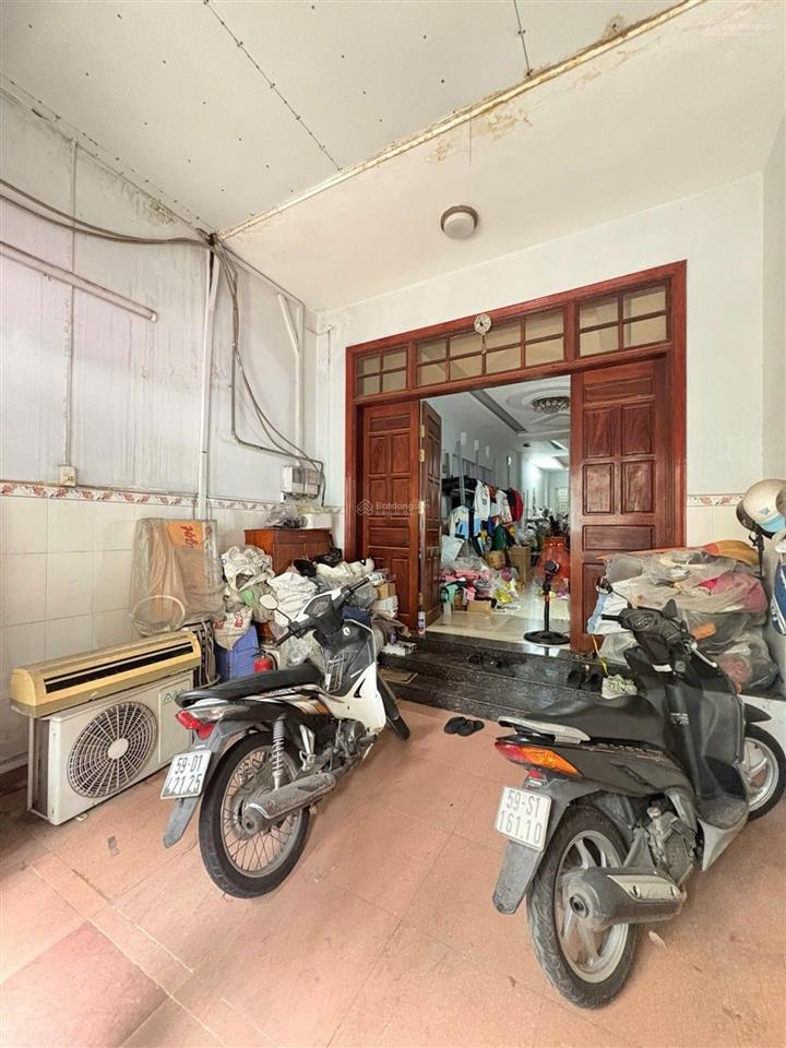Tân phú ngay eaon, hẻm 7m, 4 x 18m(71m1) 3 tầng sân thượng 5pn, giá 8.15 tỷ.