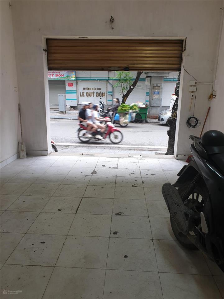 Cho thuê mặt bằng tầng 1 làm cửa hàng, văn phòng, diện tích 44,5 m2, ở mặt phố lê quý đôn, hbt, hn