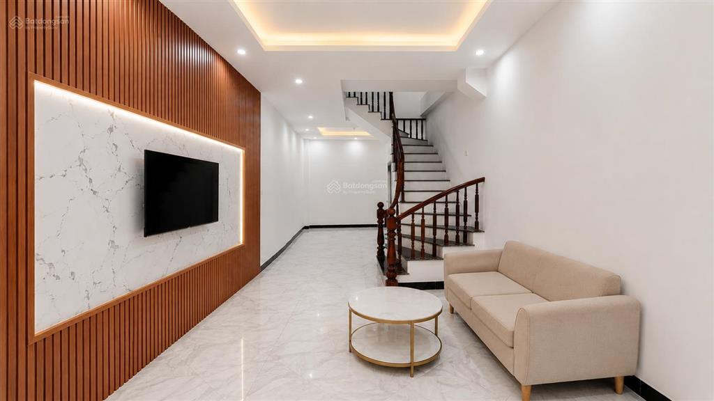 Chính chủ bán nhà an khánh la phù. dt 31.3m2 x 4 tầng. đường thông. nhỉnh 5 tỉ
