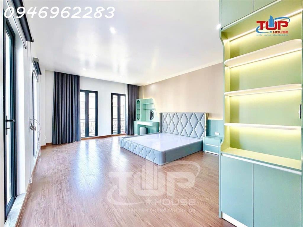 Mặt đường Đằng Hải 83m2 5 tầng thang máy nhỉnh 10tỷ