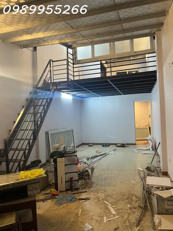 Cho thuê nhà 2 tầng mới đẹp ô tô vào tận nơi tại 14 ngõ 42/251 Thịnh Liệt, DT 52m2, 8tr/th