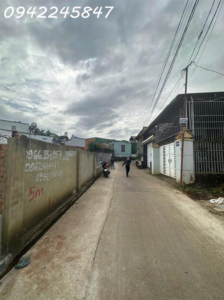Bán lô đất siêu đẹp Nguyễn Công Trứ, Buôn Ma Thuột, Đắk Lắk, DT 105m2, giá đầu tư