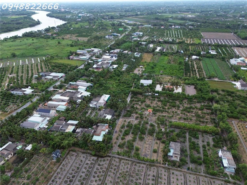 Siêu phẩm - Bán đất thổ cư siêu đẹp tại Ấp 5 Thạnh Hoà, Bến Lức, DT 195m2, giá đầu tư