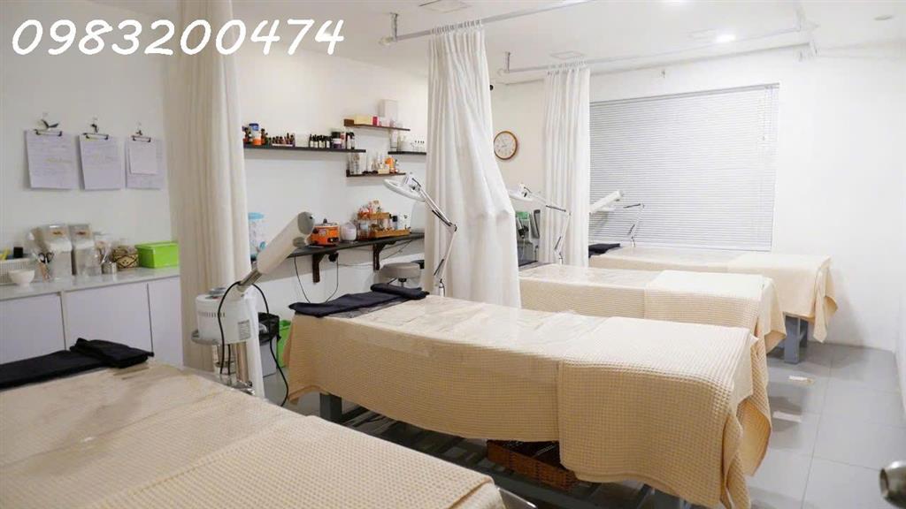 Chính chủ cho thuê nhà làm mặt bằng KD 1 trệt+ 4 lầu, HXH Thành Thái- P. Hoà Hưng, 45tr/th