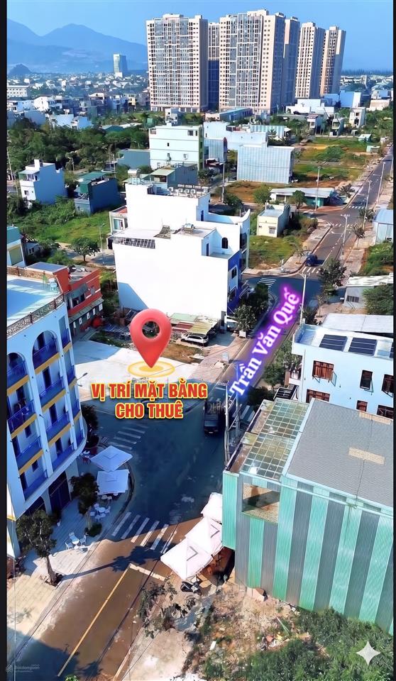 Cho thuê lô đất góc đường trần văn quế trung lập 15, liên chiểu  đà nẵng