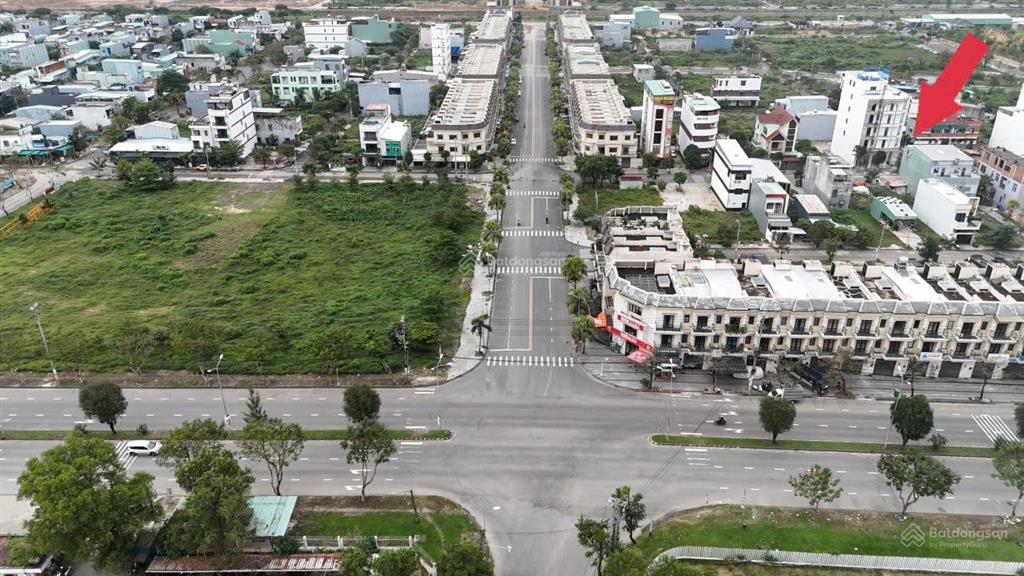 Cho thuê lô đất góc đường trần văn quế trung lập 15, liên chiểu  đà nẵng