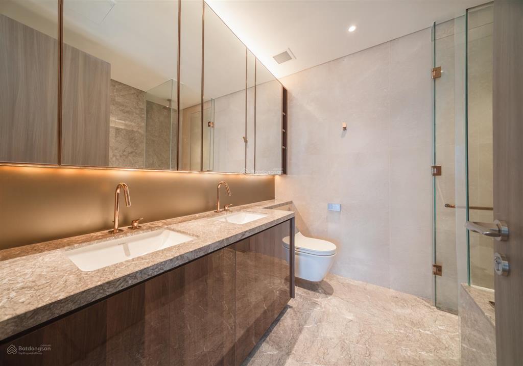 Bán căn hộ the marq 03 pn, 03 wc, 126 m2, thang máy riêng, view landmark 81