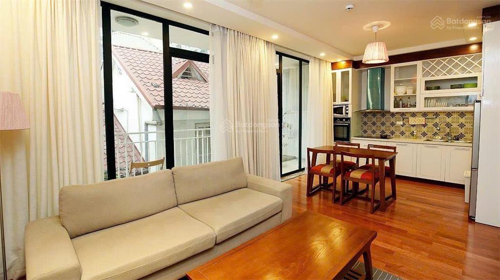 Cho thuê căn hộ dịch vụ 2pn, 92m2 tại ngõ 6 đặng thai mai, 16 triệu vnd full services