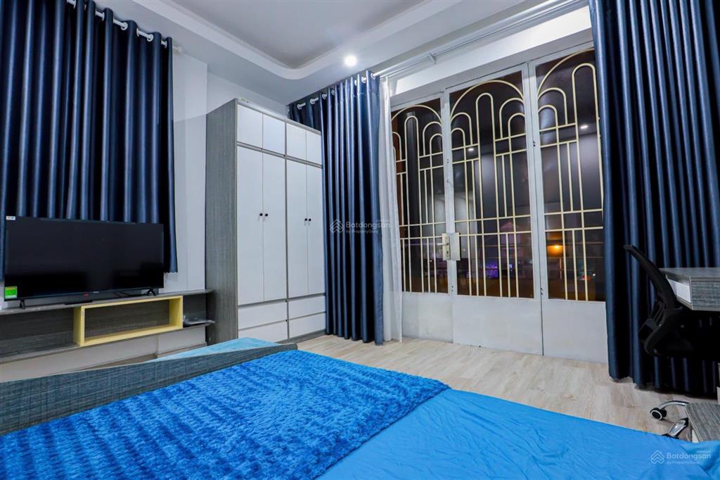 Cho thuê phòng nguyễn văn cừ, quận 1