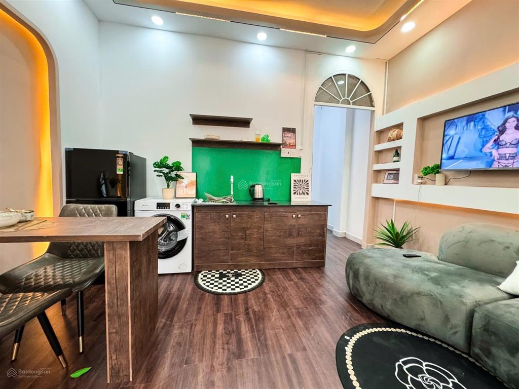 Cho thuê căn hộ 2 phòng ngủ cách mạng tháng 8 (cmt8), quận 10