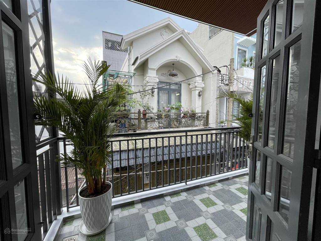 Nhà đẹp hẻm xe hơi sau lưng toà án, công an quận 12, sát gò vấp