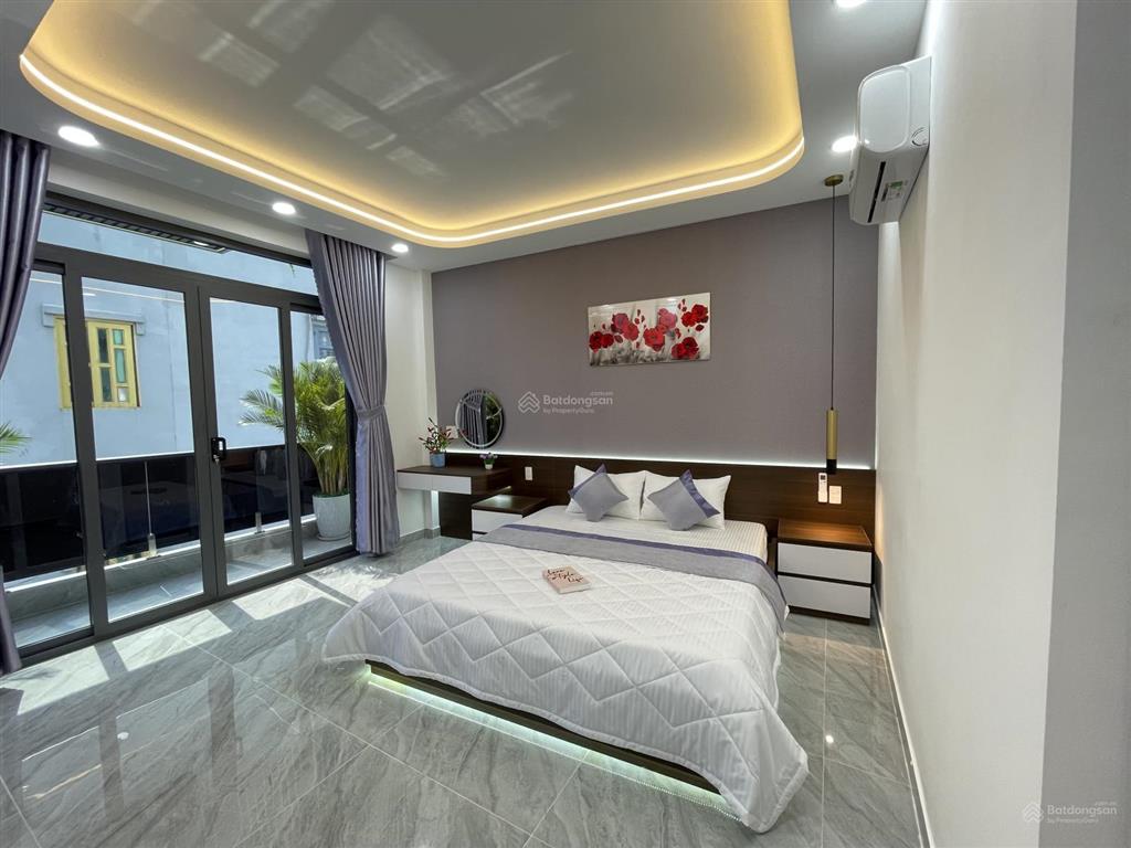 Siêu phẩm nhà phố xây mới 4m2 nở hậu 5m2. cn 82m2. vị trí đẹp. có ô chờ thang máy