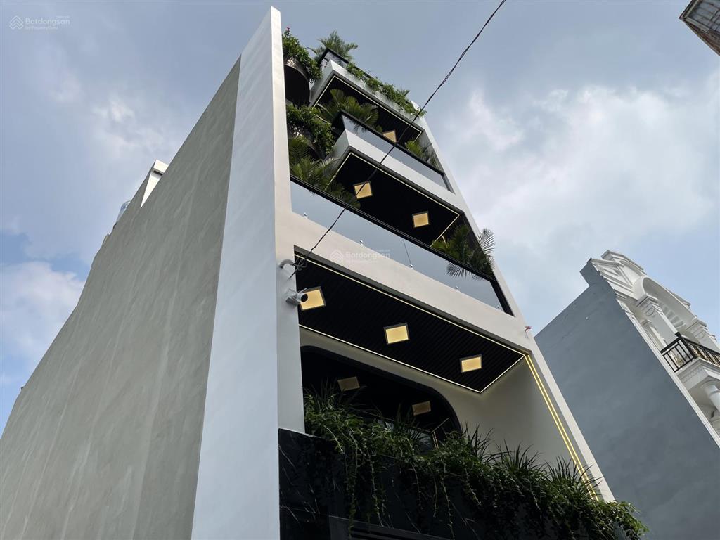 Siêu phẩm nhà phố xây mới 4m2 nở hậu 5m2. cn 82m2. vị trí đẹp. có ô chờ thang máy