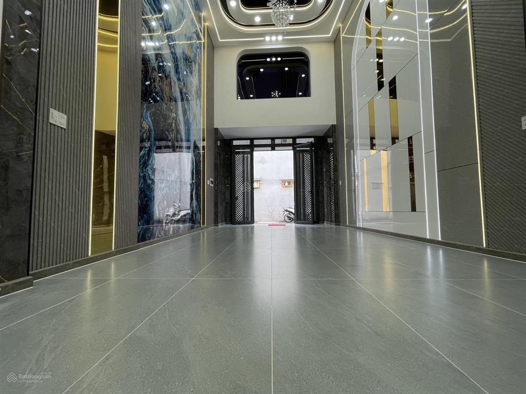 Siêu phẩm nhà phố xây mới 4m2 nở hậu 5m2. cn 82m2. vị trí đẹp. có ô chờ thang máy