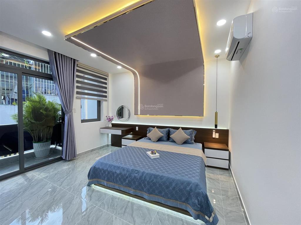 Siêu phẩm nhà phố xây mới 4m2 nở hậu 5m2. cn 82m2. vị trí đẹp. có ô chờ thang máy