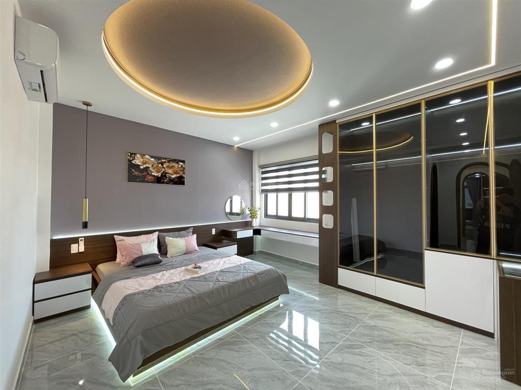 Siêu phẩm nhà phố xây mới 4m2 nở hậu 5m2. cn 82m2. vị trí đẹp. có ô chờ thang máy