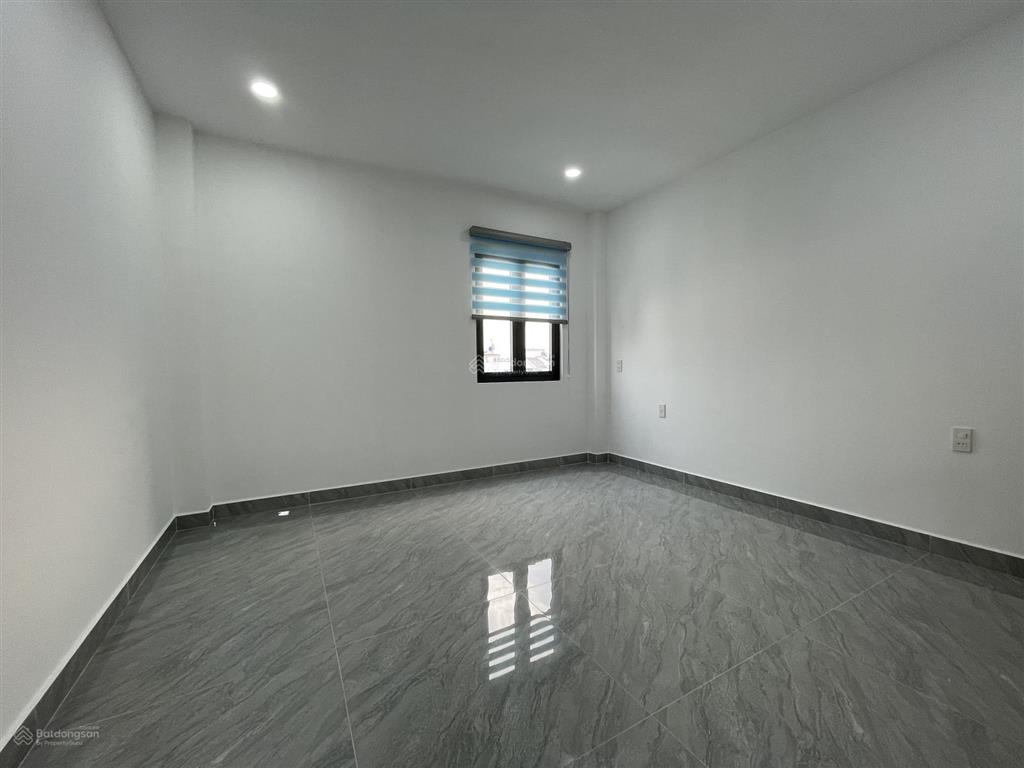 Nhà phố 4 tầng xây mới, hẻm nhựa 14m, khu vip thới an 16, q.12