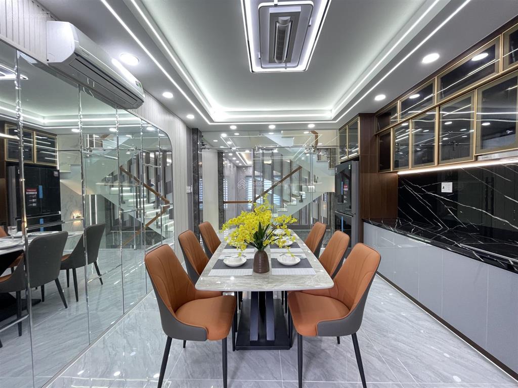 Nhà phố 4 tầng xây mới, hẻm nhựa 14m, khu vip thới an 16, q.12