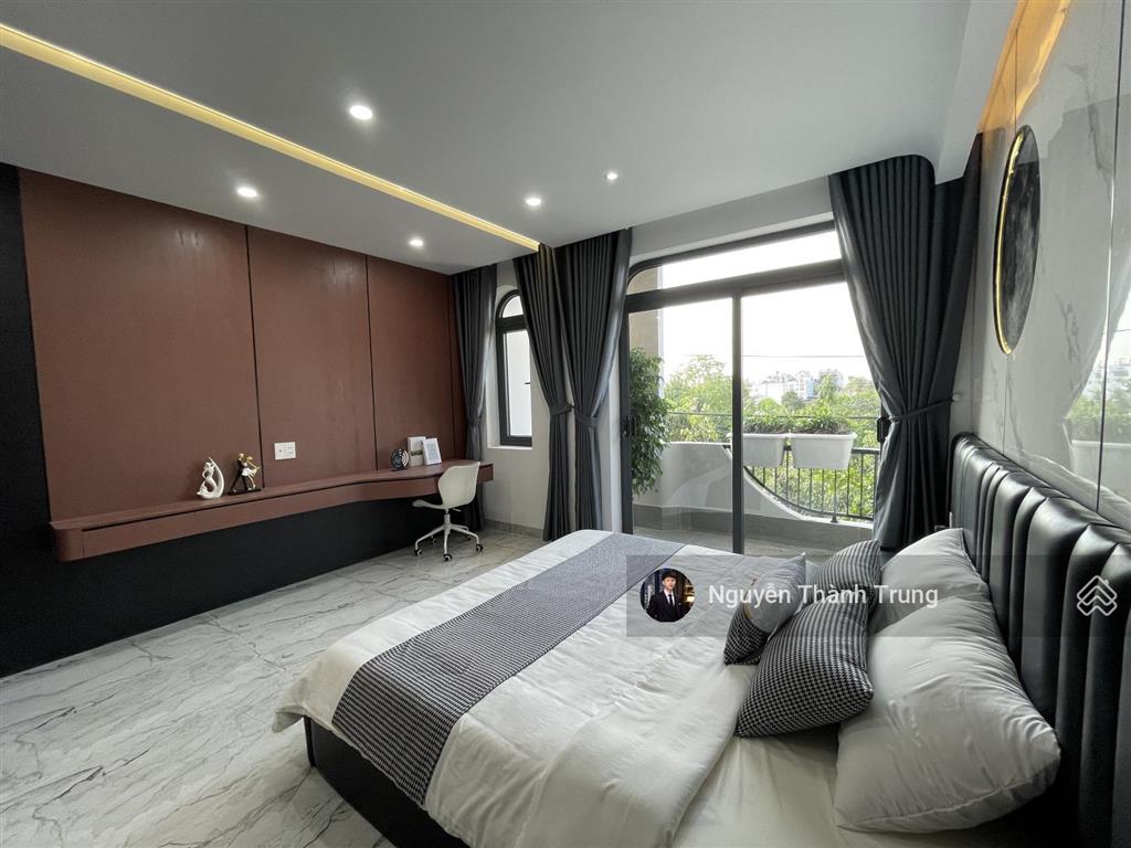 Siêu phẩm luxury có thang máy. thiết kế độc bản. mặt tiền nhánh view kênh tl37
