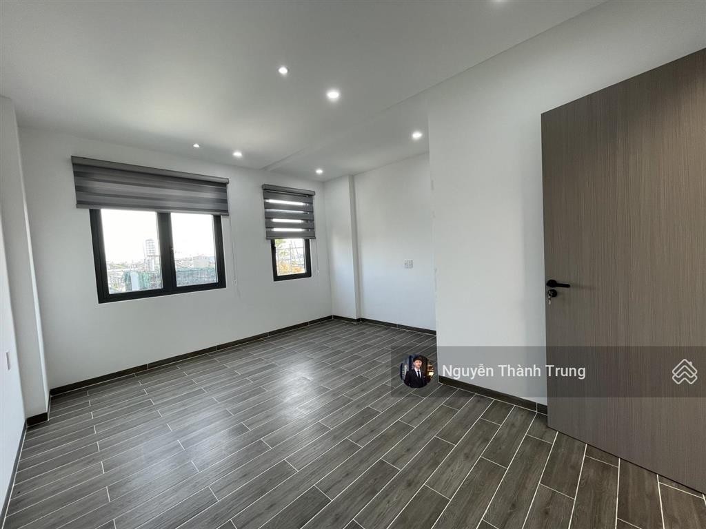 Siêu phẩm luxury có thang máy. thiết kế độc bản. mặt tiền nhánh view kênh tl37