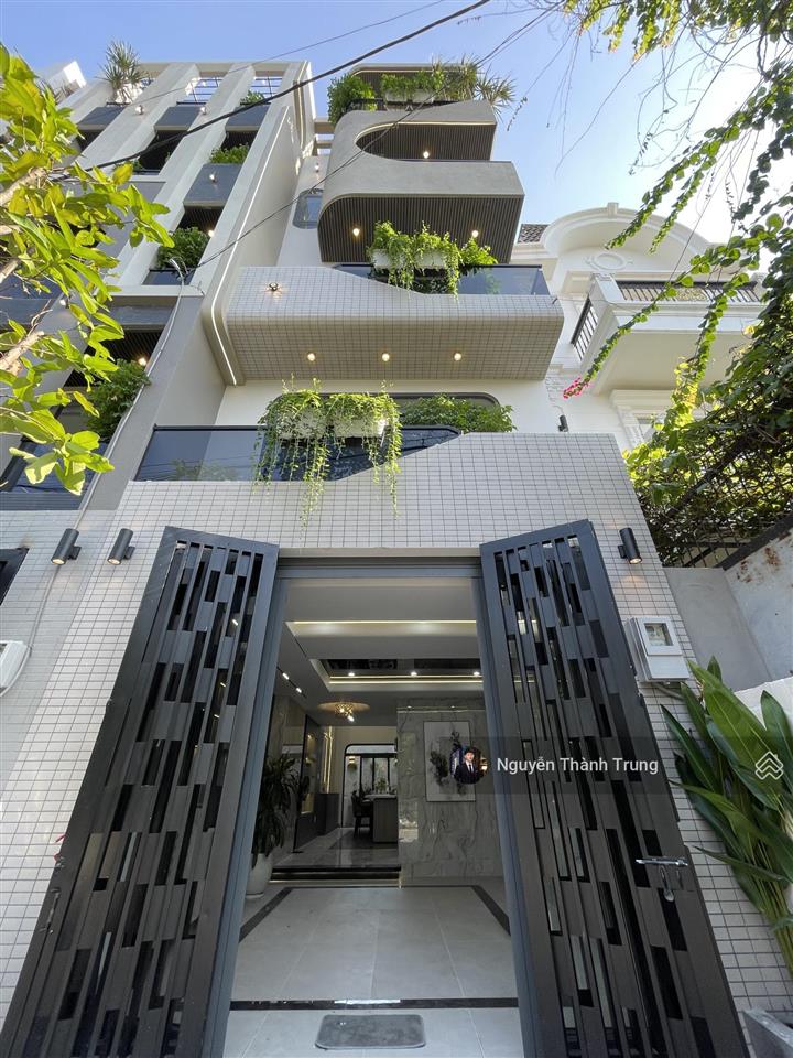 Siêu phẩm luxury có thang máy. thiết kế độc bản. mặt tiền nhánh view kênh tl37