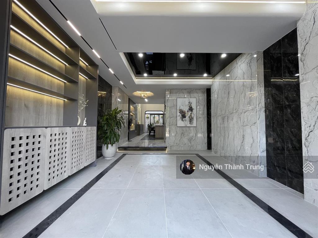 Siêu phẩm luxury có thang máy. thiết kế độc bản. mặt tiền nhánh view kênh tl37