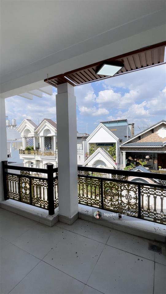 Nhà phố 1/ hẻm 9m. khu nhà lầu đồng bộ đẹp vip nhất tuyến tth07. vị trí đẹp giáp quận gò vấp.