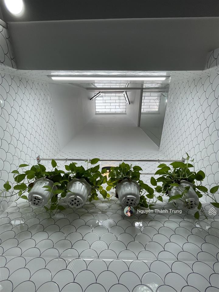 Nhà phố 1/ hẻm 9m. khu nhà lầu đồng bộ đẹp vip nhất tuyến tth07. vị trí đẹp giáp quận gò vấp.