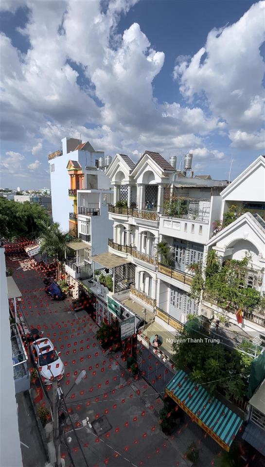 Nhà phố 1/ hẻm 9m. khu nhà lầu đồng bộ đẹp vip nhất tuyến tth07. vị trí đẹp giáp quận gò vấp.