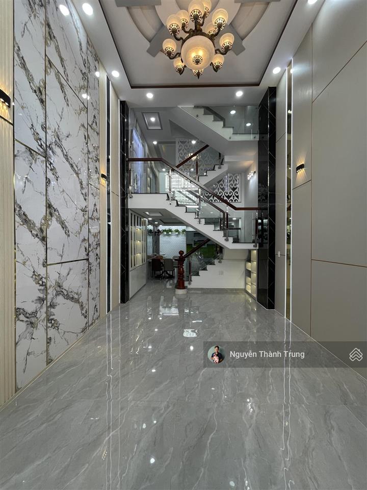 Nhà phố 1/ hẻm 9m. khu nhà lầu đồng bộ đẹp vip nhất tuyến tth07. vị trí đẹp giáp quận gò vấp.