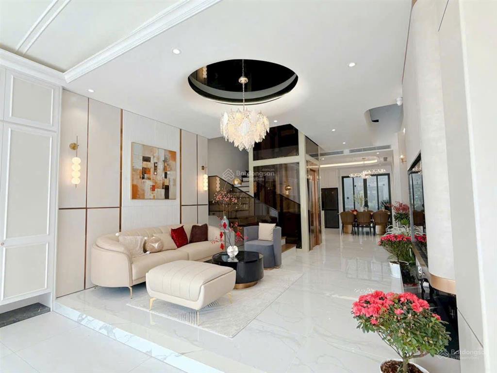Bán nhà riêng tại khu dân cư phú mỹ, 18 tỷ, 90 m2, hàng hiếm!