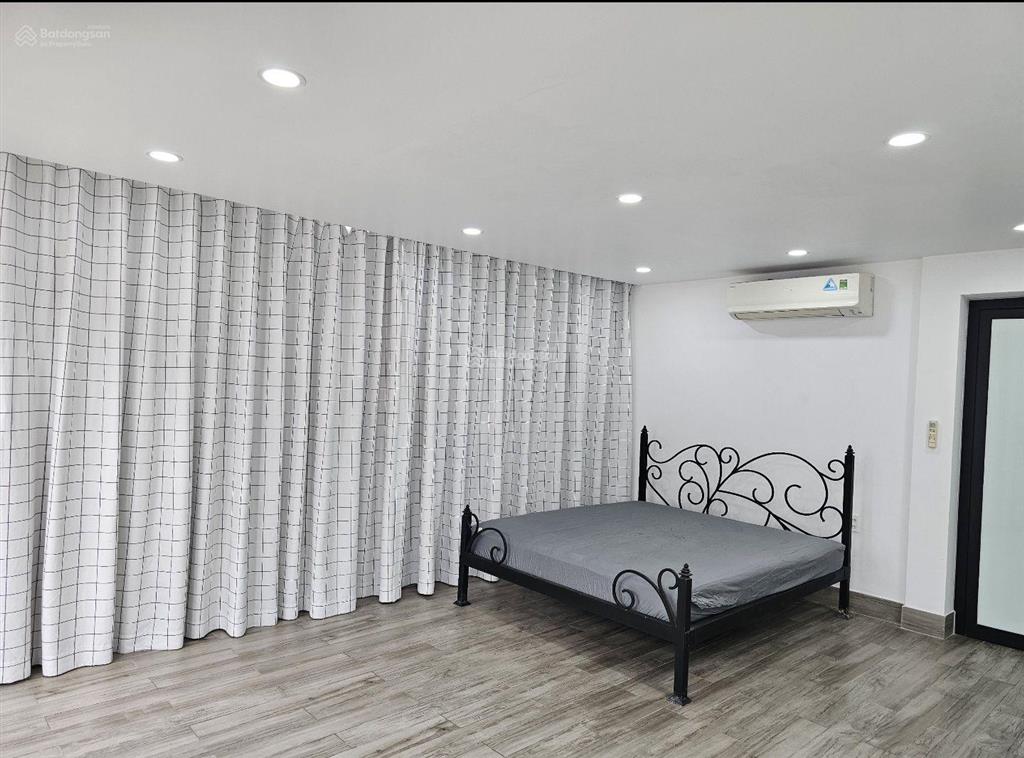 Chỉ 32,000,000/tháng  chính chủ cho thuê nhà nguyên căn đường nguyễn văn nguyễn, p. tân định, q.1