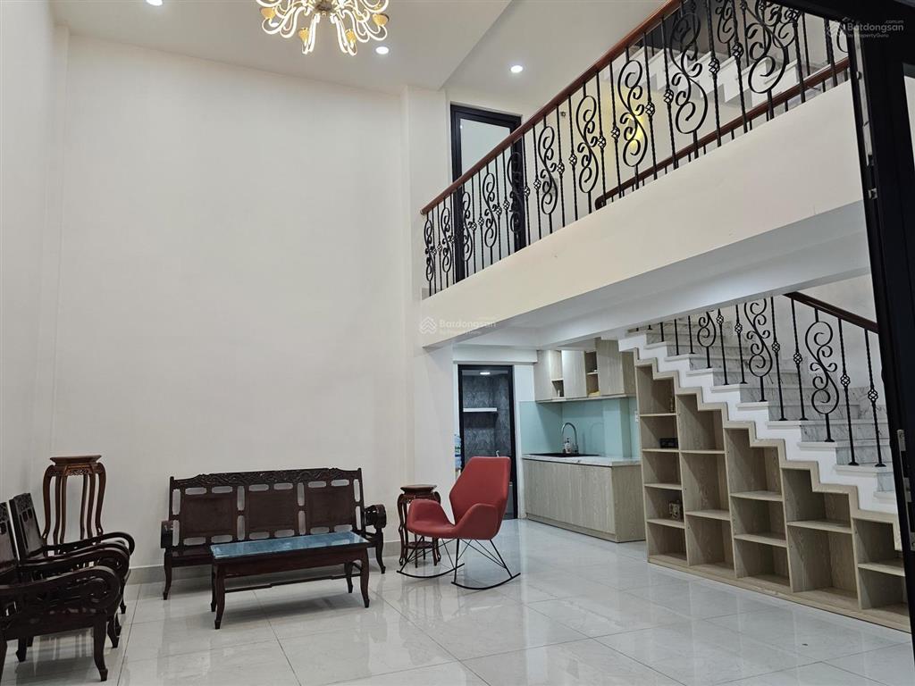 Chỉ 32,000,000/tháng  chính chủ cho thuê nhà nguyên căn đường nguyễn văn nguyễn, p. tân định, q.1