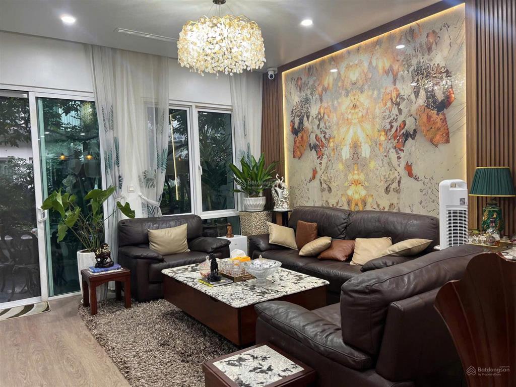 Chủ thiện chí bán, bán biệt thự vinhomes green bay 200m2  giá tham khảo tốt trong thị trường