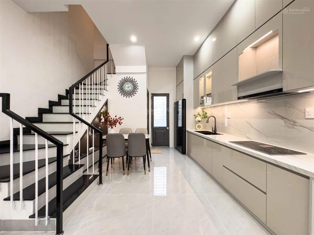 Bán nhà mặt phố thái thị bôi, 8,9 tỷ, 50m2, 3pn, 4wc, chính chủ!